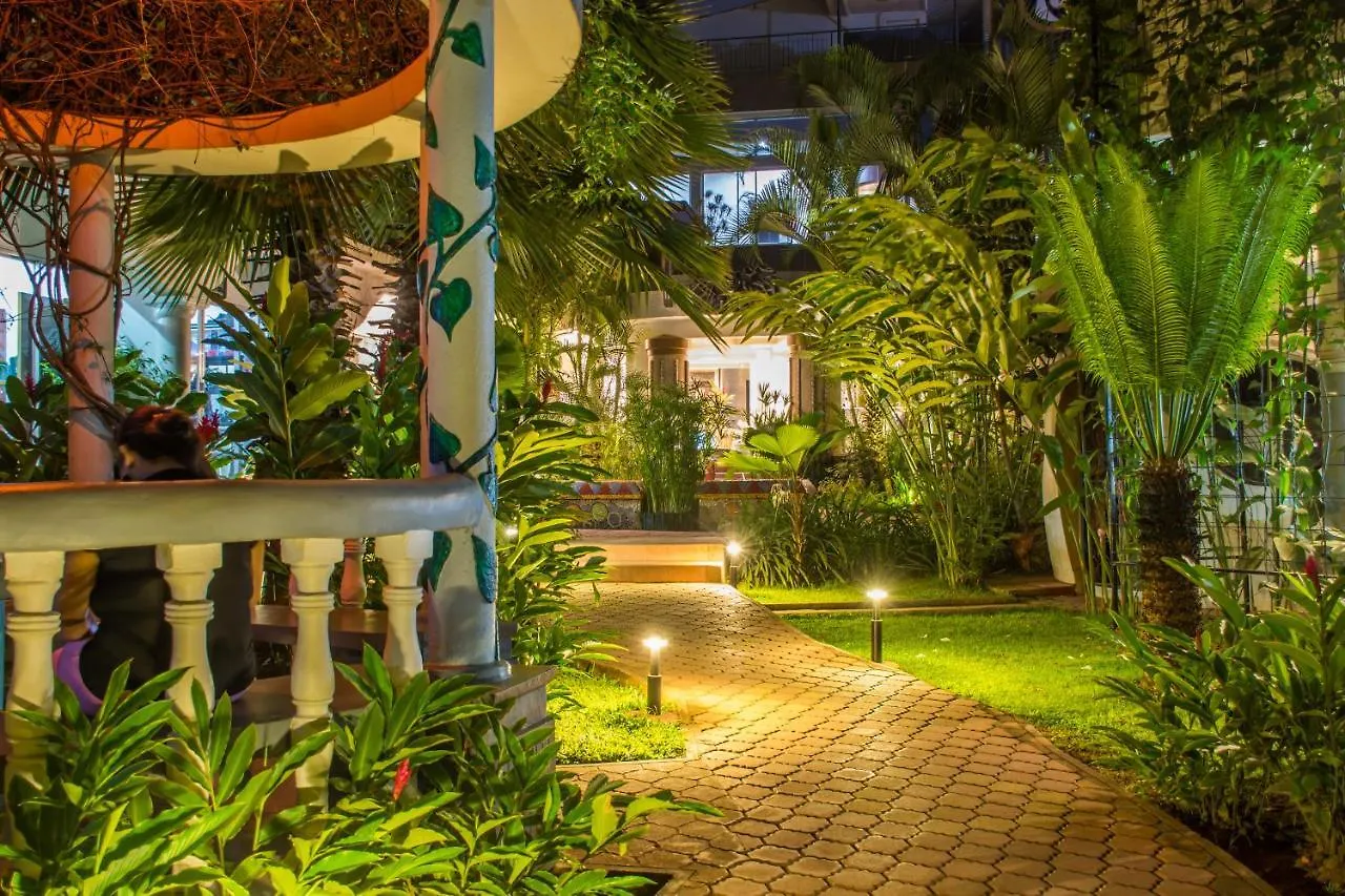 Fairway Boutique Hotel - Kampala, Uganda 4*, Kampala